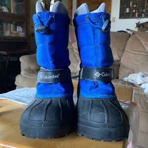 Kids Columbia snow boots